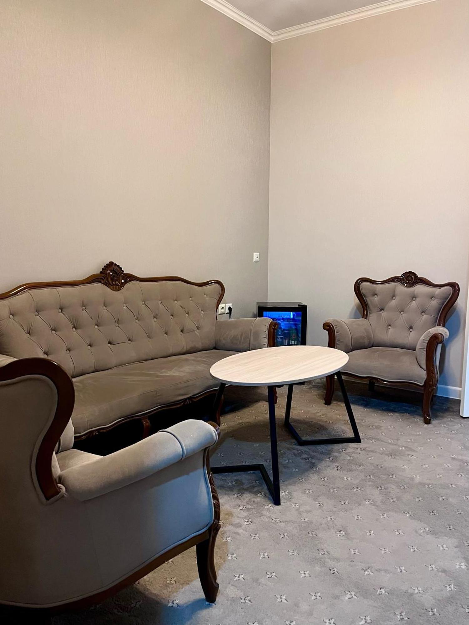 Hotel Fn シムケント エクステリア 写真